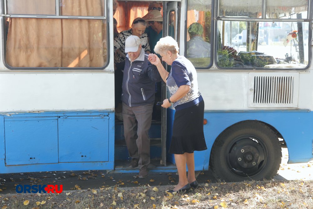 Порно в автобусах, порно в транспорте онлайн, популярное за всё время