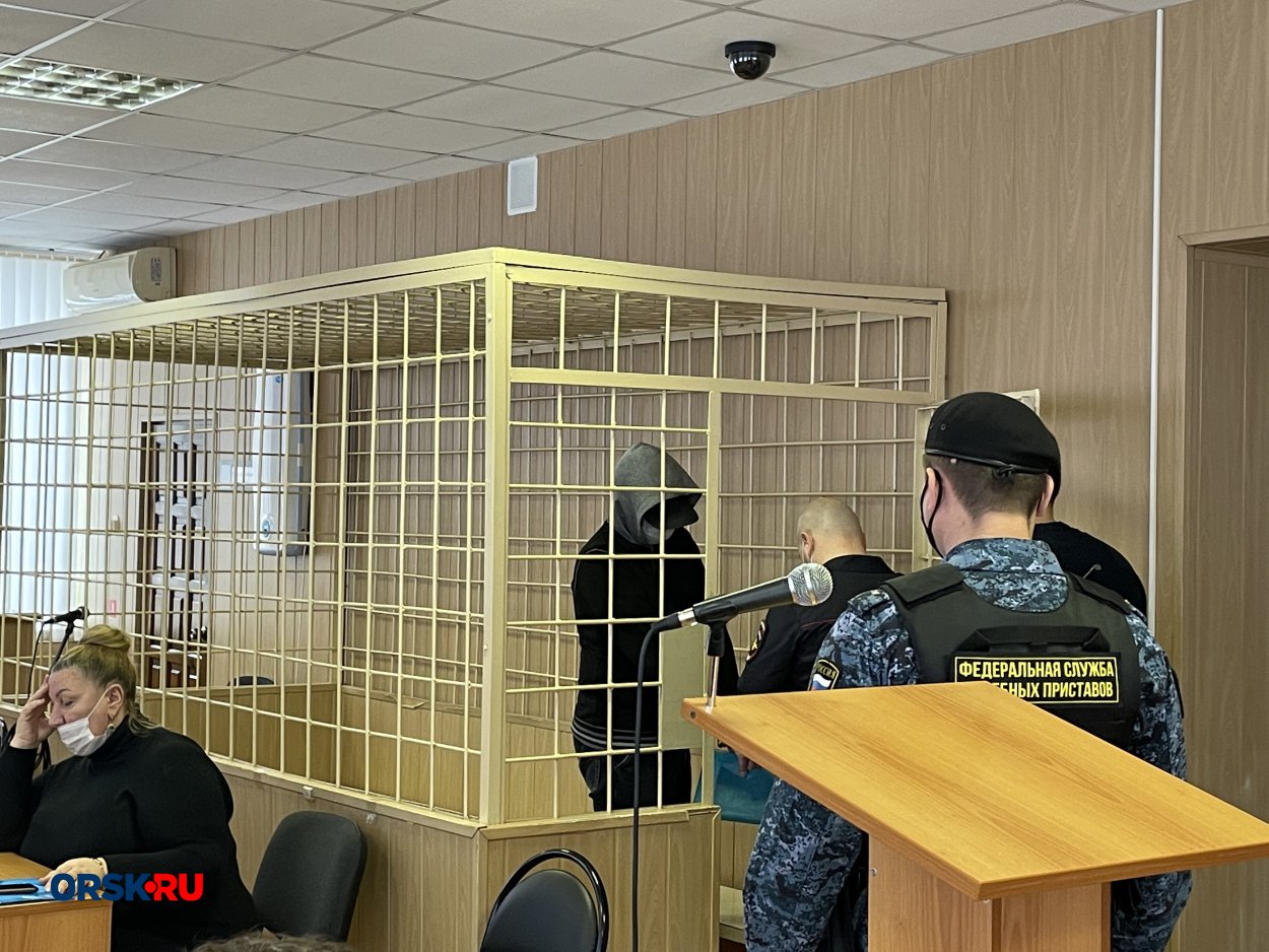 судьи оренбурга фото