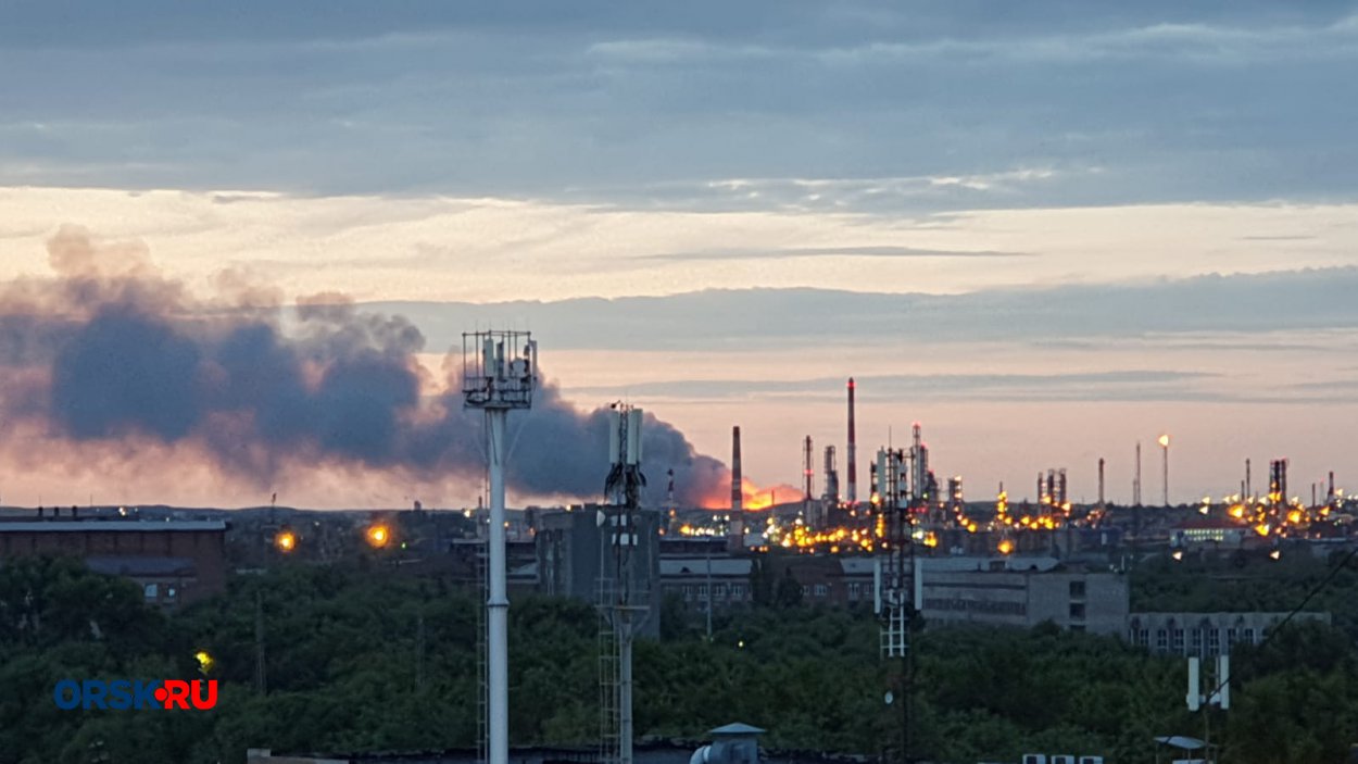 В Орске за посёлком Победа снова большой пожар - Орск: Orsk.ru