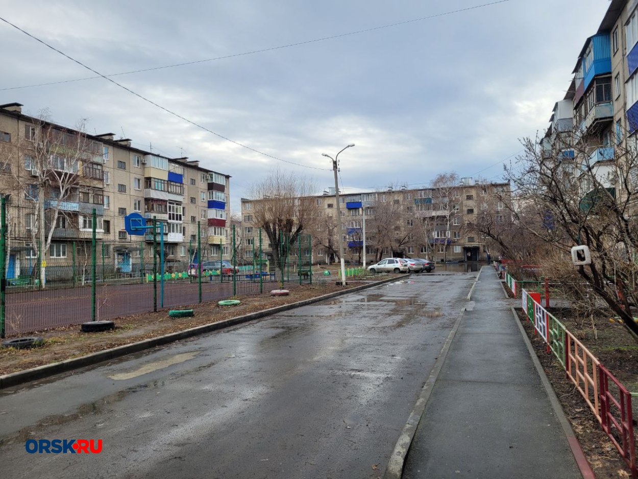 Электроэнергию в дома жителей Орска специалисты возобновляют только по  заявке управляющих компания - Орск: Orsk.ru