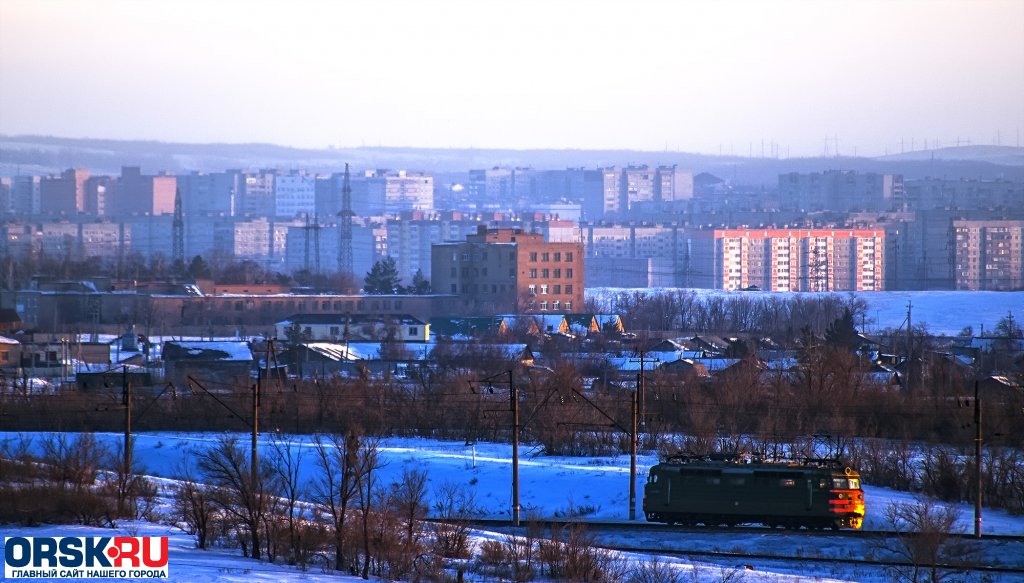 Главный сайт города объявления. Вид города Орска. Город Орск Оренбургская область население. Орск Оренбургской обл население. Город Орск Оренбургская область вид сверху.