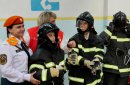 Школьники и студенты соревновались в скорости и слаженности действий при чрезвычайных ситуациях. Фото: ORSK.RU