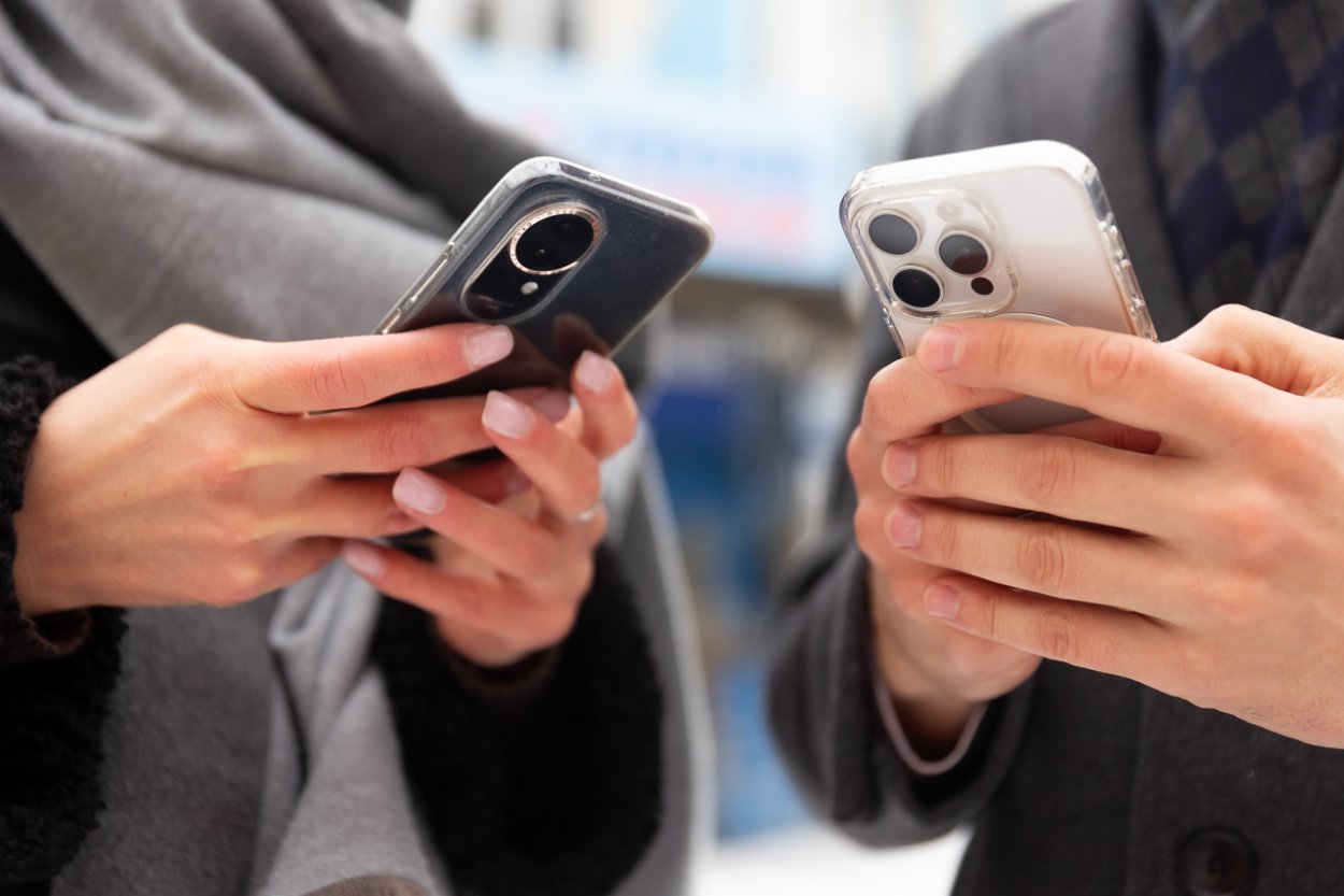 С перфоратором и без: оренбуржцы осенью массово занялись ремонтом