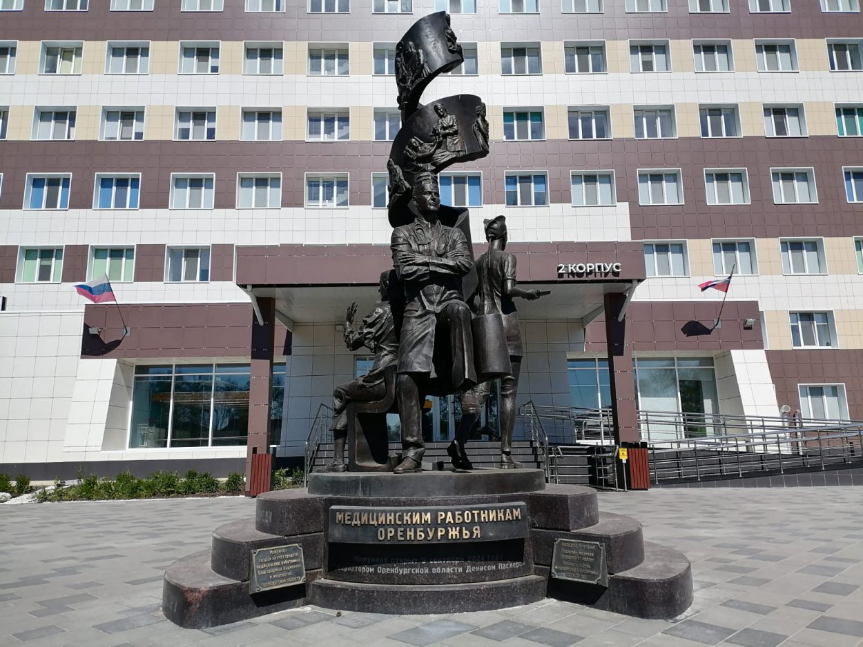 Back in the USSR*: студентов-медиков заставят отрабатывать в больницах три года