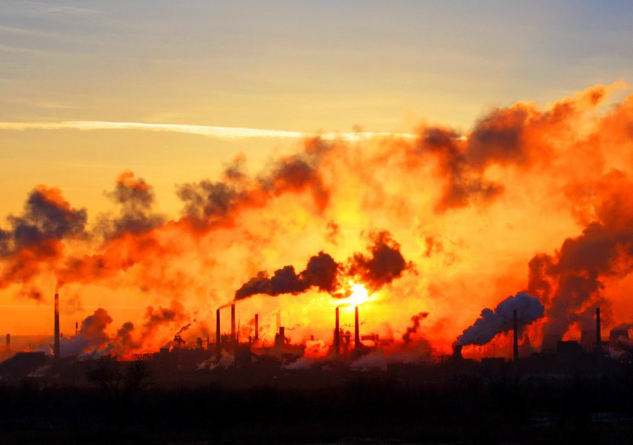 Газ, нефть и металл Оренбуржья дешевеют: цены рухнули, и в бюджете образовались дыры