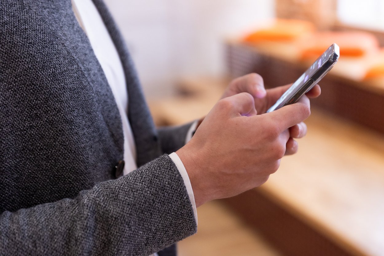 Эксперт телекома: как распознать мошенников под видом курьеров