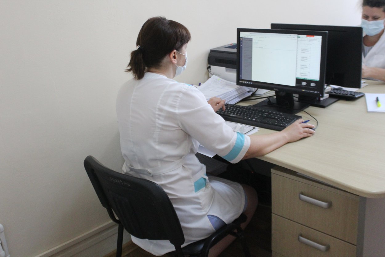 «Для записи онлайн времени нет»: можно ли в Оренбурге попасть на прием к врачу через интернет?