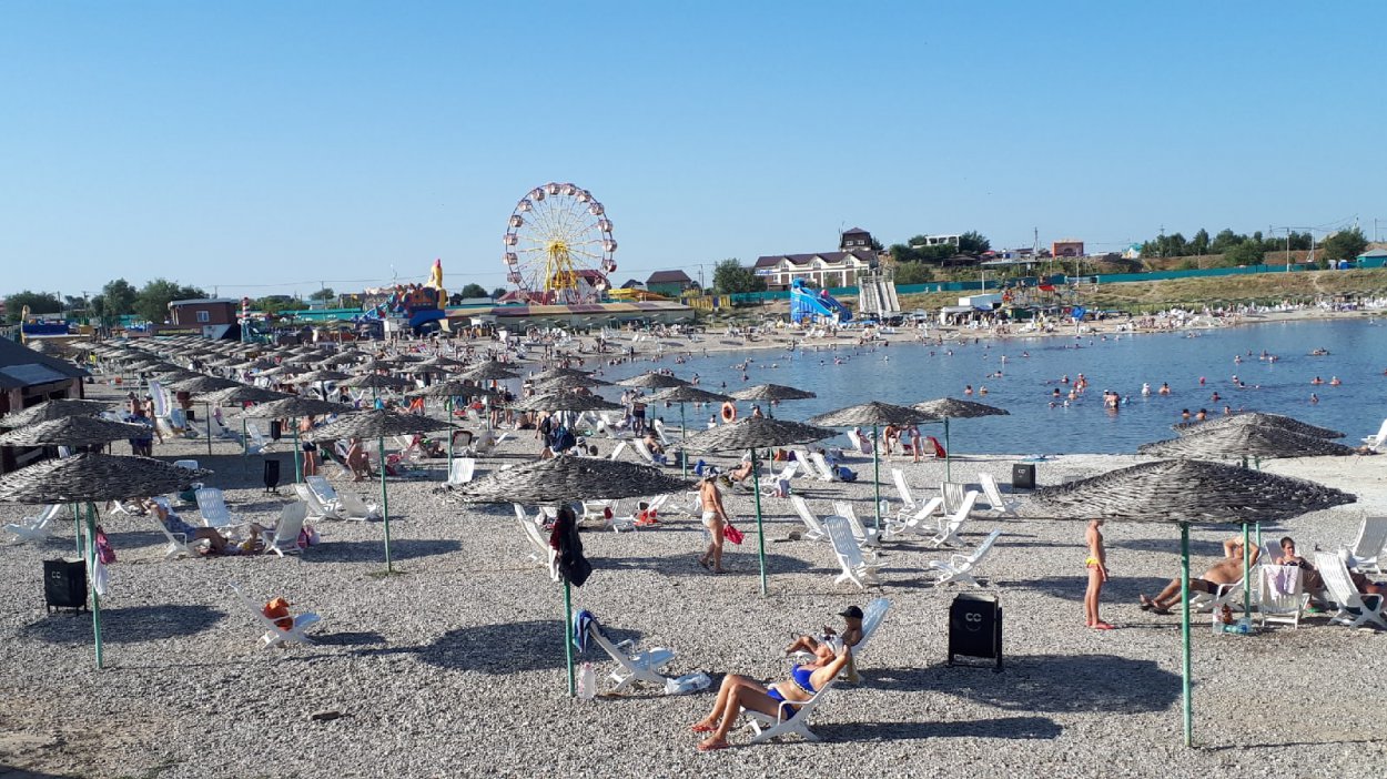 На туристку в Соль-Илецке напали краснокнижные птицы, и она подала в суд на курорт