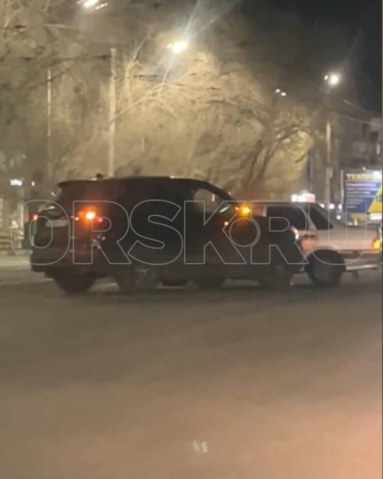 ДТП в центре города: дорогу не поделили ВАЗ-2115 и иномарка ДТП в центре города: дорогу не поделили ВАЗ-2115 и иномарка