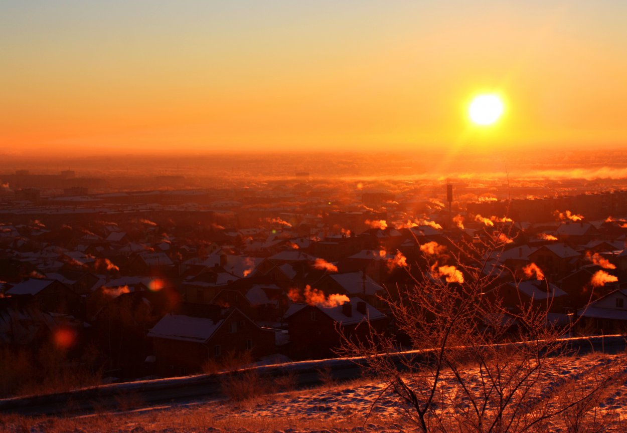 Метеозависимым приготовиться: в конце 2025 года нас ждет серия магнитных бурь