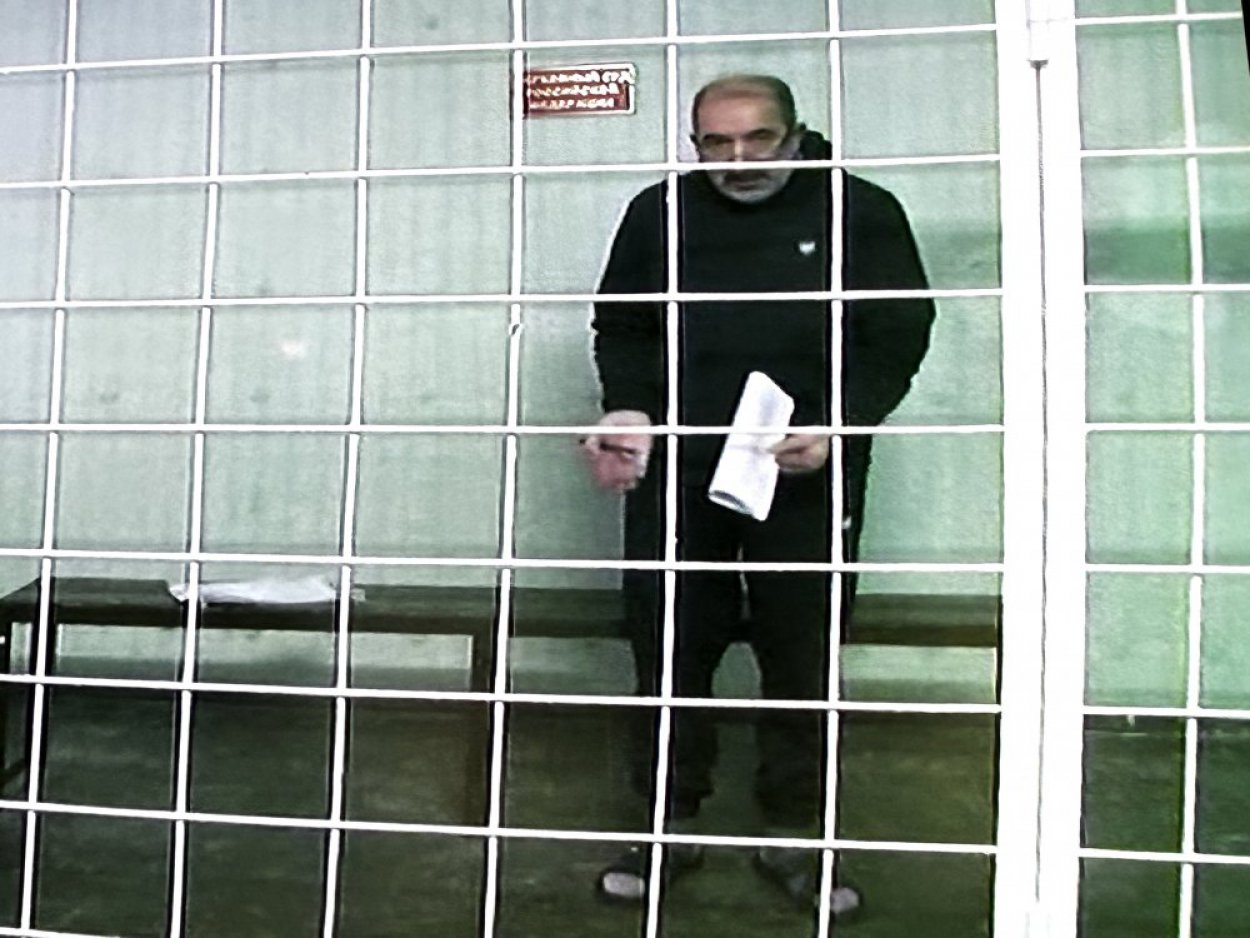 «На потеху публике это все»: глава Нежинки, обвиняемый в коррупции, не смог покинуть СИЗО