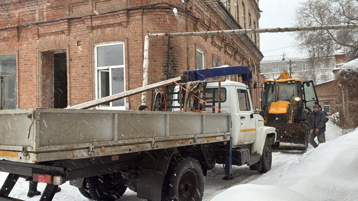 Испугались Бастрыкина? В Оренбурге спешно начали реставрацию усадьбы Рукавишникова