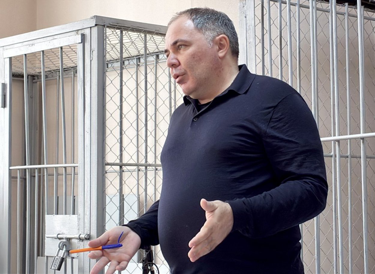 «Я по-пацански эмоционально среагировал»: экс-министр Самбурский, обвиняемый в коррупции, был допрошен в суде