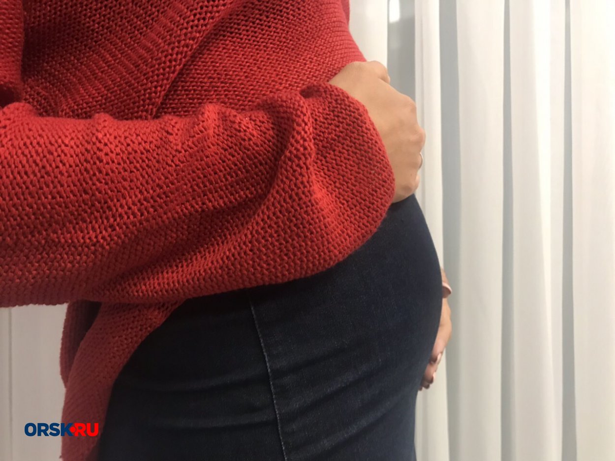 В Оренбургской области почти половина работающих мужчин готовы уйти в декрет вместо своей жены