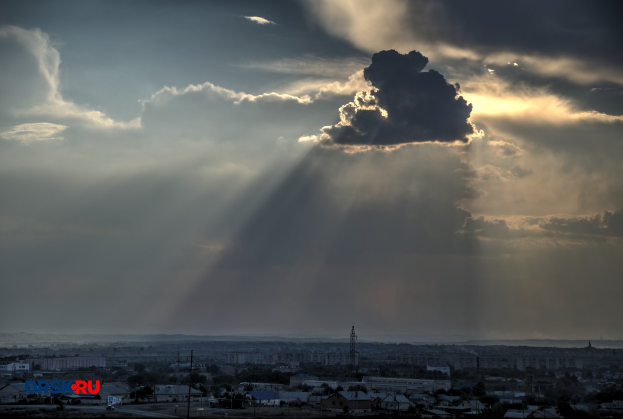 В Оренбуржье объявили штормовое предупреждение