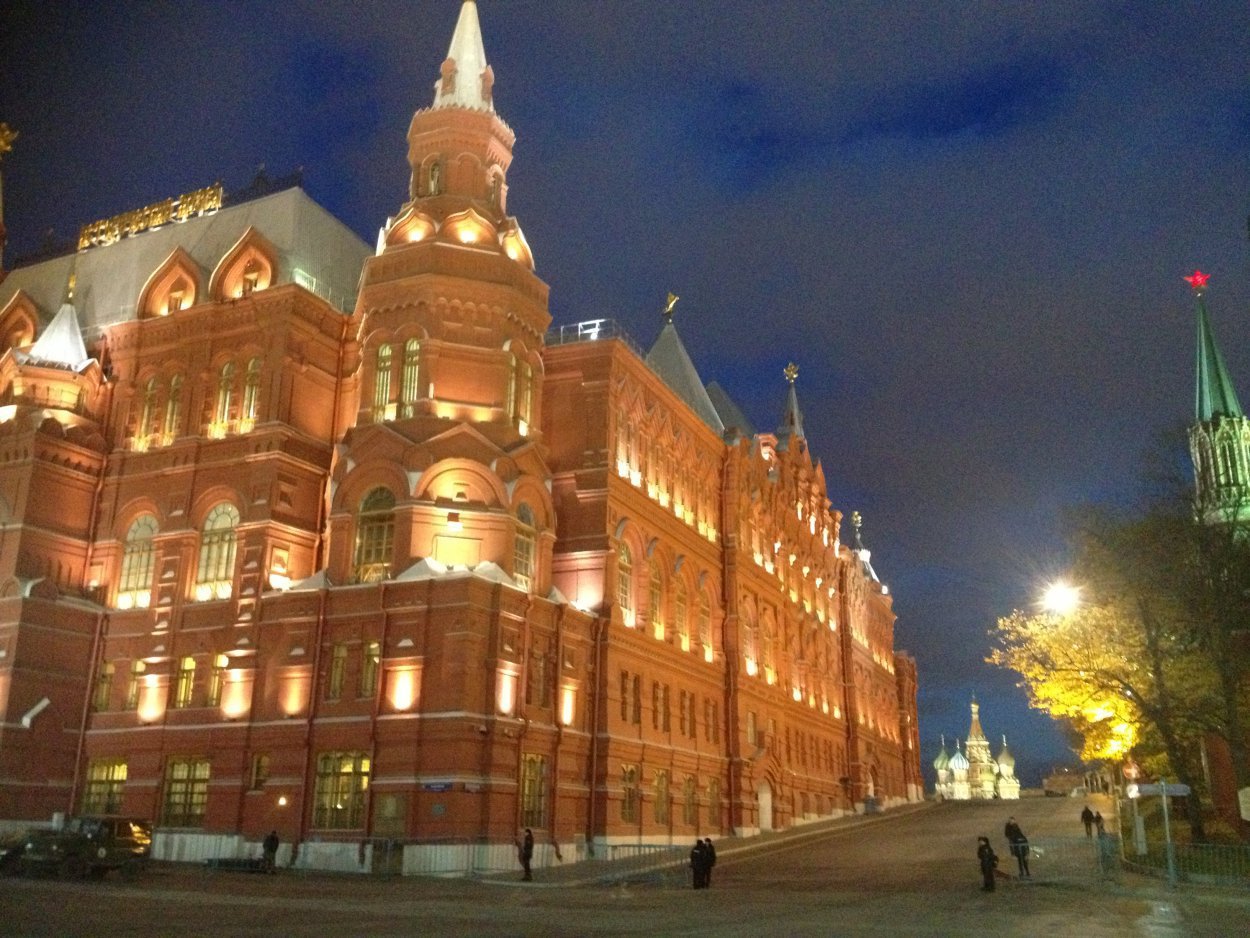 ​В Москве началось восстание против интервентов
