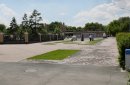 Разбитая плитка у орского драматического театра. Фото: ORSK.RU