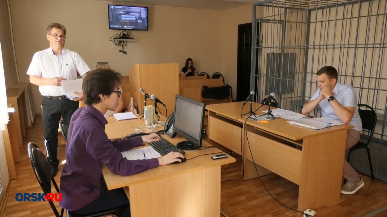 Заседание Октябрьского районного суда по иску Ращупкина, июль, 2025, фото: ORSK.RU Заседание Октябрьского районного суда по иску Ращупкина, июль, 2025, фото: ORSK.RU
