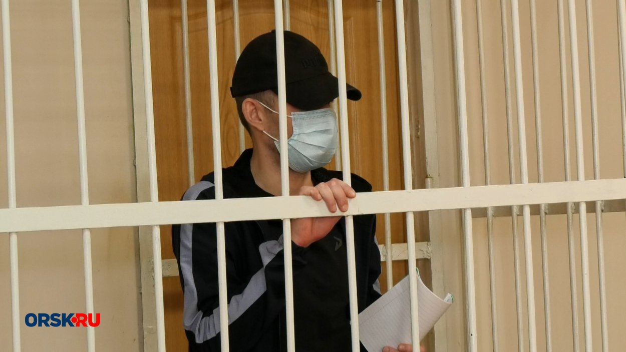 Сколько лет колонии запросило обвинение для орчанина, напавшего с ножом на таксиста?