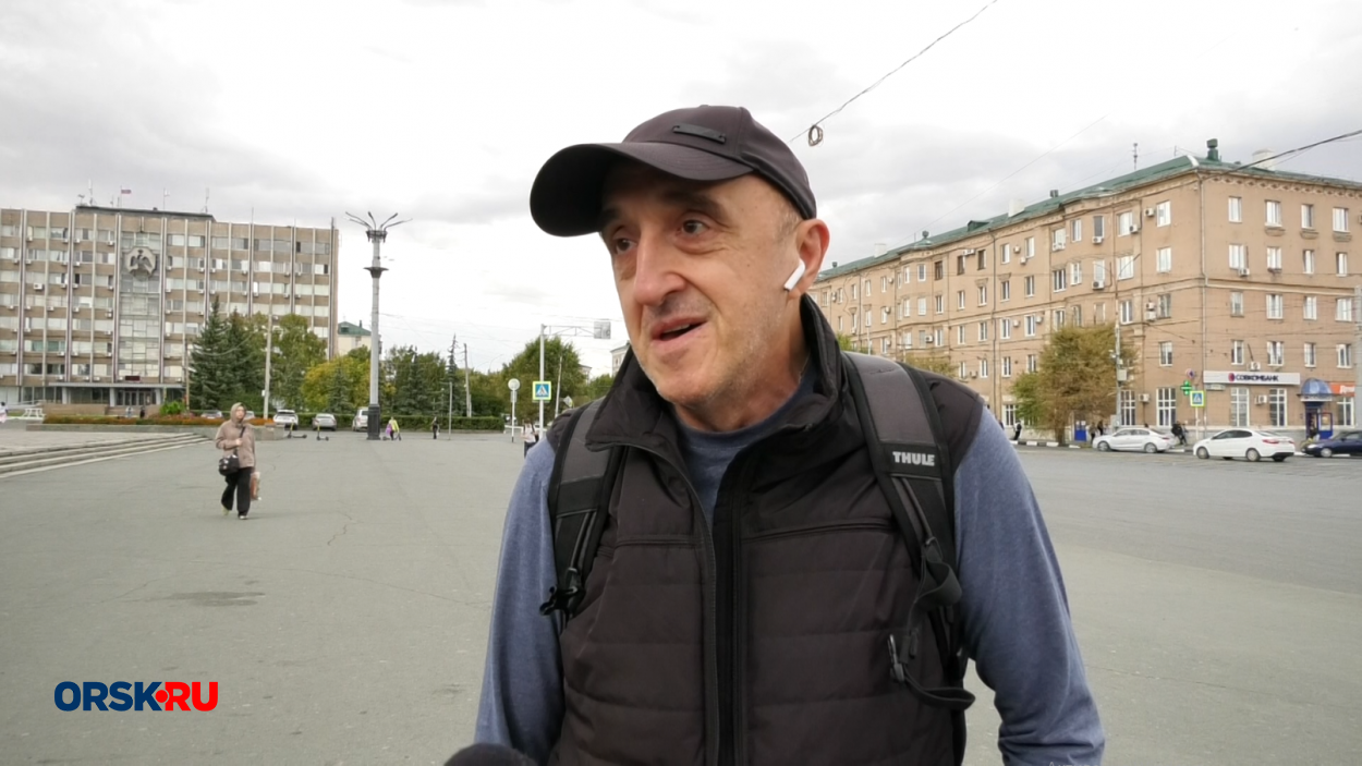В Орске продолжают косить траву — как вы оцениваете результат? 