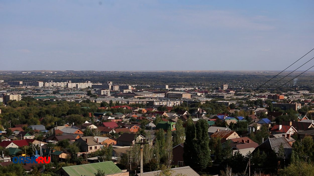 Ремонт инженерных сетей орчане назвали главной проблемой города