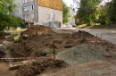 Яма возле 1-го подъезда, которая, по словам местных жителей, остаётся здесь уже около двух месяцев