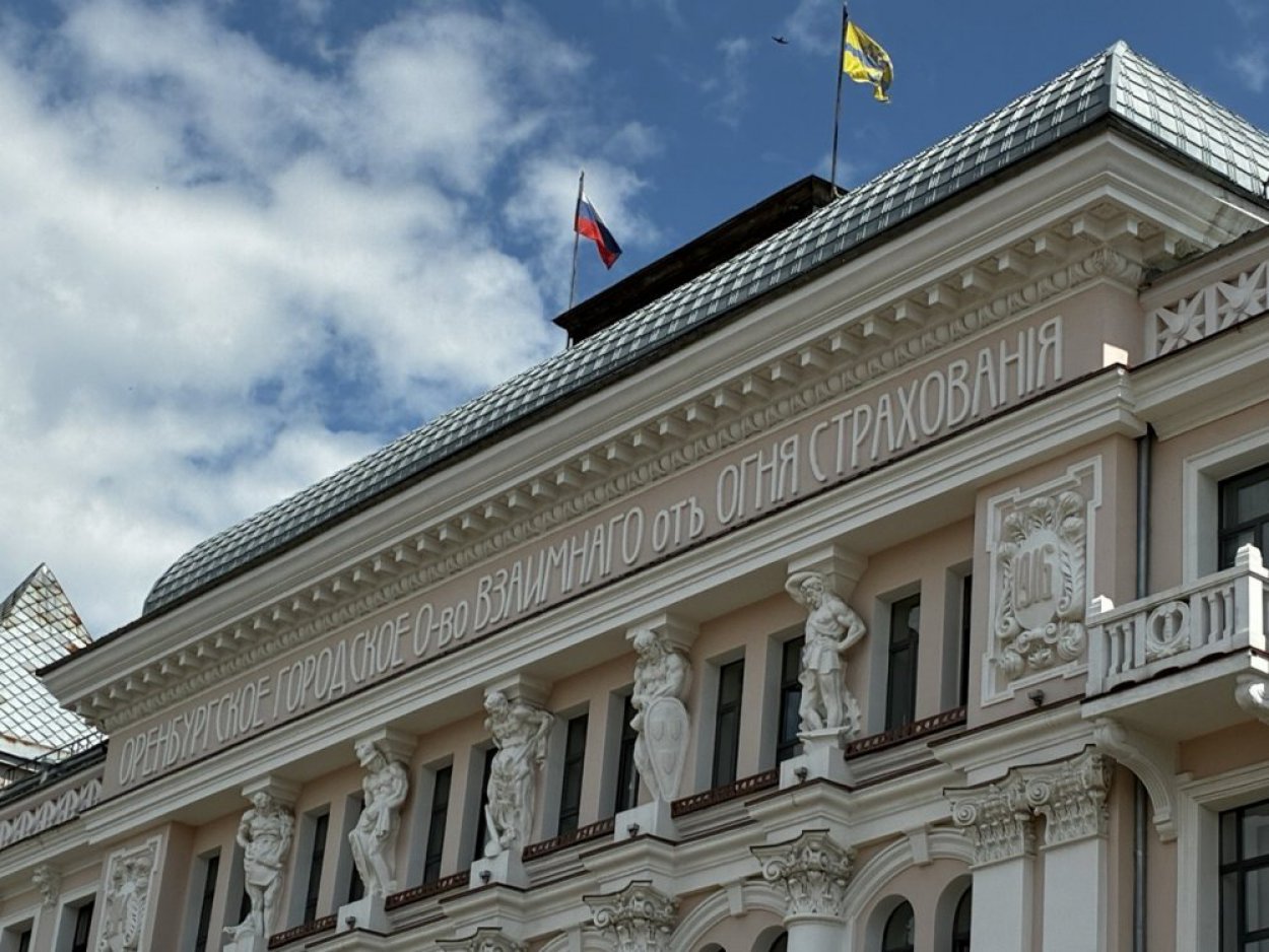 Депутаты оренбургского горсовета перешли в Заксоб. Кто займет их места?