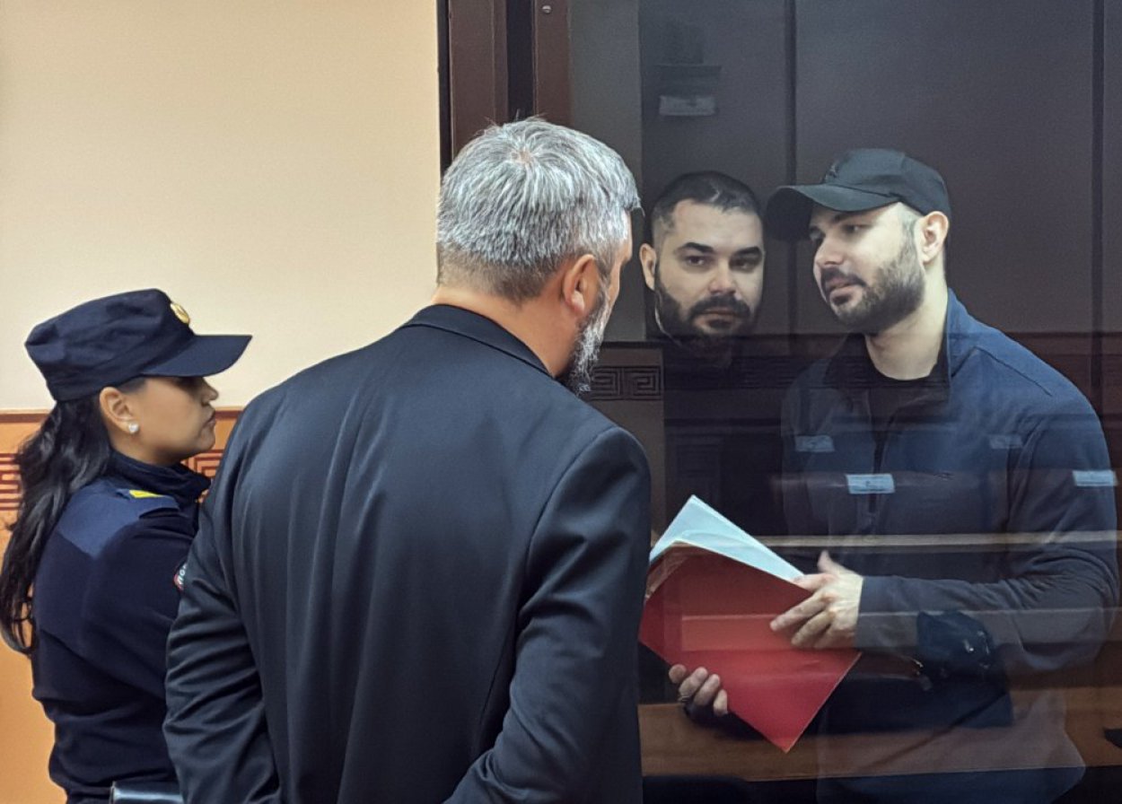 Они были VIP-клиентами всех ночных клубов: бывший охранник «Вуали» дал показания по делу братьев Макаровых
